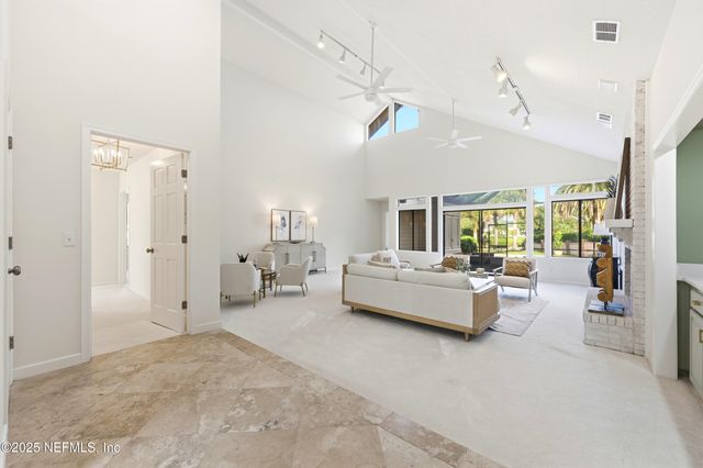 3293 OLD BARN RD Road E, Ponte Vedra Beach, FL 32082