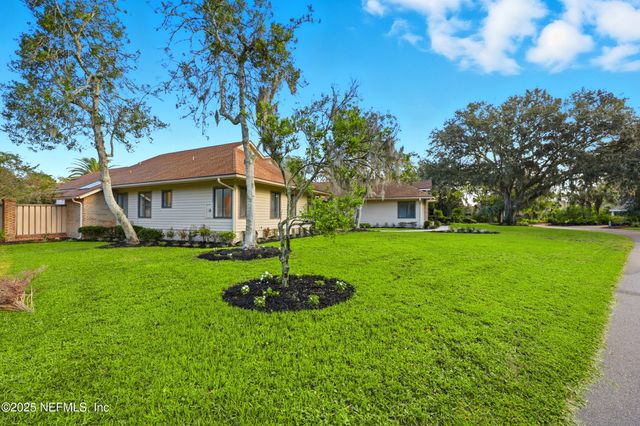 3293 OLD BARN RD Road E, Ponte Vedra Beach, FL 32082