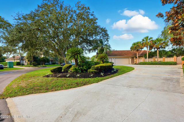 3293 OLD BARN RD Road E, Ponte Vedra Beach, FL 32082