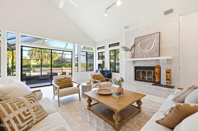 3293 OLD BARN RD Road E, Ponte Vedra Beach, FL 32082