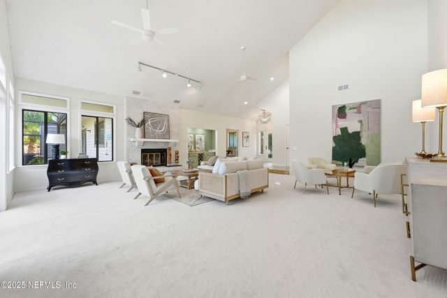 3293 OLD BARN RD Road E, Ponte Vedra Beach, FL 32082