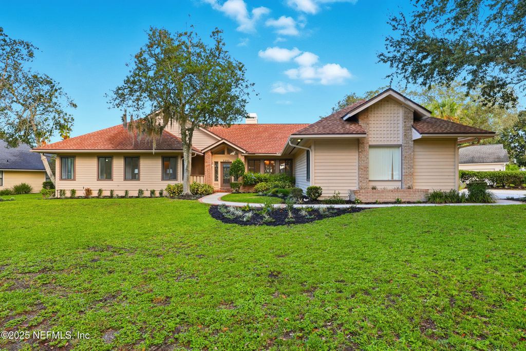 3293 OLD BARN RD Road E, Ponte Vedra Beach, FL 32082
