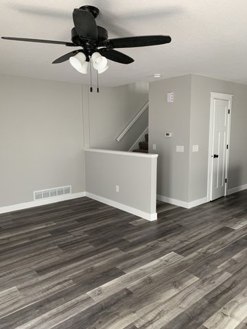 5255 Dakota Drive, West Des Moines, IA 50265