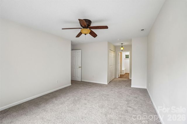 124 Karla Circle, Hendersonville, NC 28739