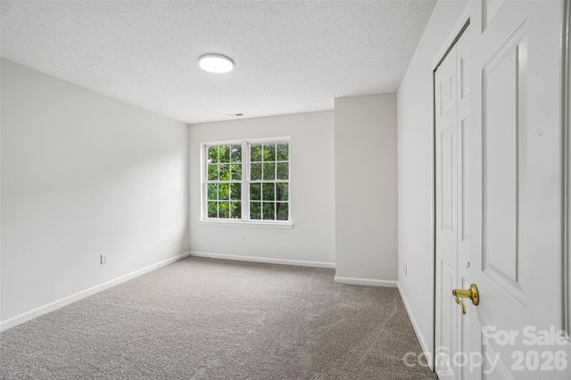 124 Karla Circle, Hendersonville, NC 28739