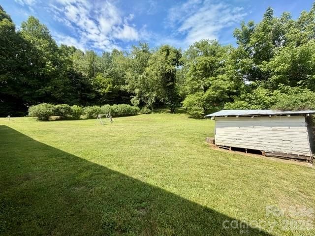 3808 Mccall Road, Lenoir, NC 28645