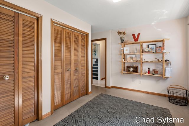 1827 Millbrook Street Se, City Of Grand Rapids, MI 49508