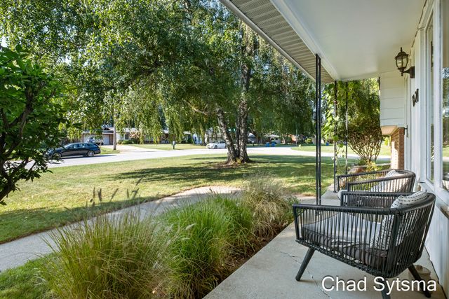 1827 Millbrook Street Se, City Of Grand Rapids, MI 49508