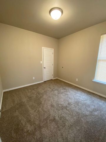 7002 12th Street, Lubbock, TX 79416