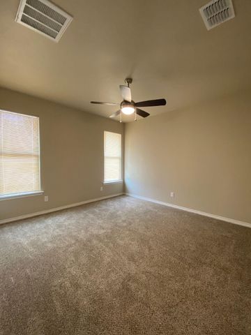7002 12th Street, Lubbock, TX 79416