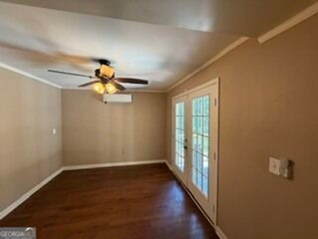 4711 Deer Crossing Court, Flowery Branch, GA 30542