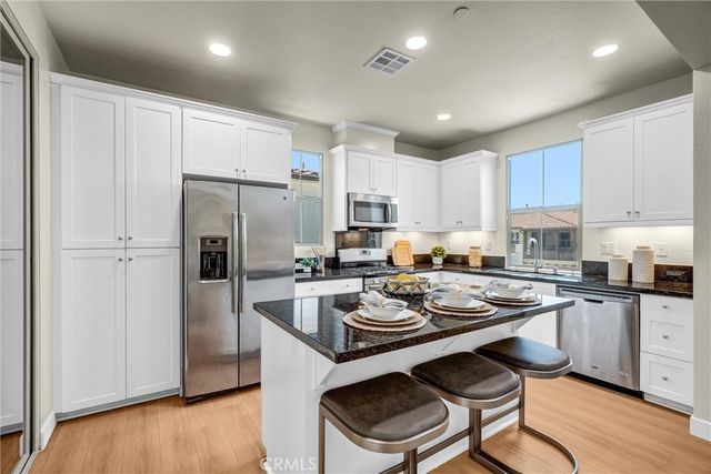 104 Borrego, Irvine, CA 92618