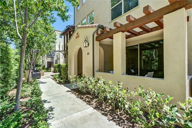 104 Borrego, Irvine, CA 92618