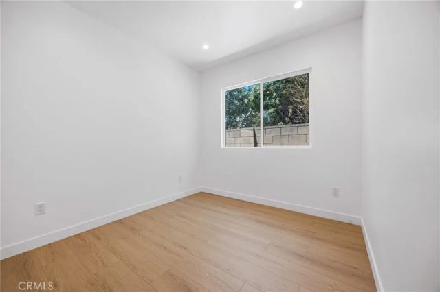 7649 Melvin Avenue, Reseda, CA 91335