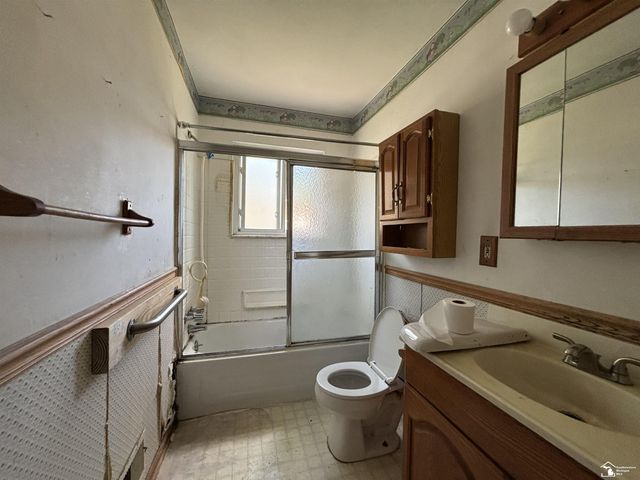 34373 Virgil Street, Harrison Twp, MI 48045
