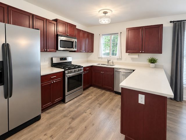 713 Crossland Drive, Grayslake, IL 60030