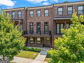 775 Hadley Lane NE, Marietta, GA 30068