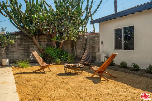 1726 W 52nd Street, Los Angeles, CA 90062