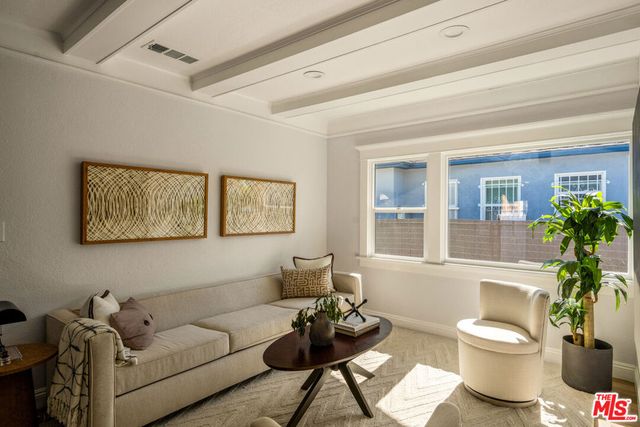 1726 W 52nd Street, Los Angeles, CA 90062