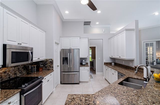 336 Waterleaf CT, Marco Island, FL 34145