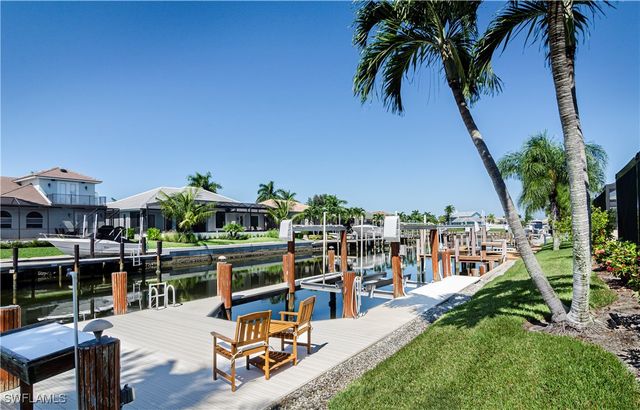 336 Waterleaf CT, Marco Island, FL 34145