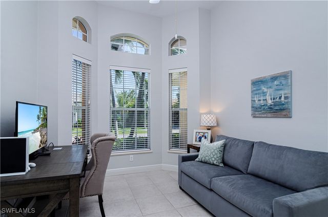 336 Waterleaf CT, Marco Island, FL 34145