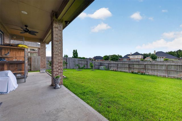 20118 Bandera Lake Lane, Richmond, TX 77407
