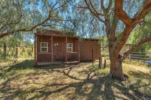 24665 E Old Julian Hwy, Ramona, CA 92065