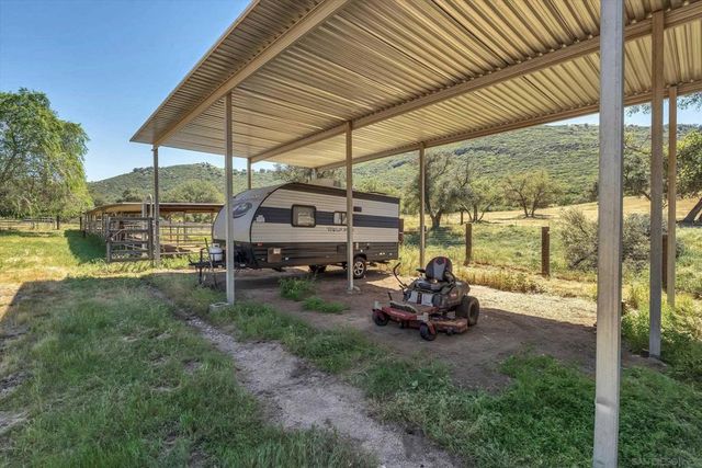 24665 E Old Julian Hwy, Ramona, CA 92065