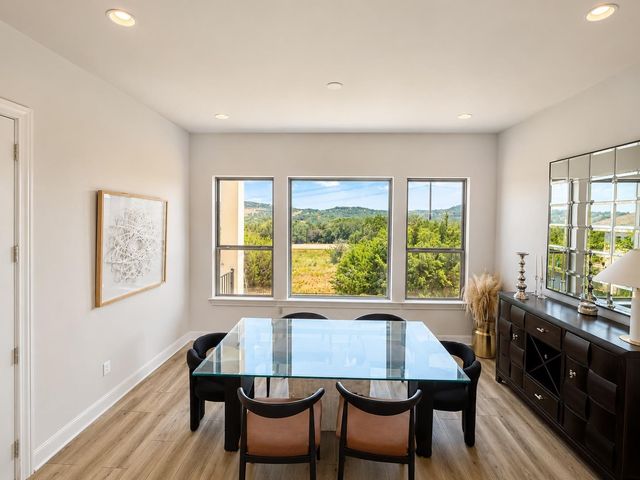 19513 Diversion CIR, Jonestown, TX 78645