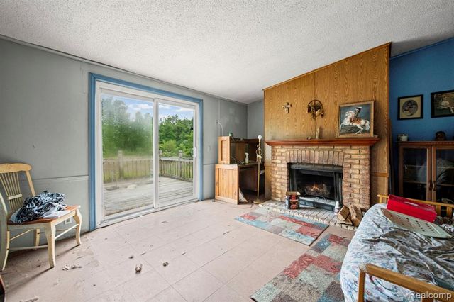 51105 Arkona Road, Belleville, MI 48111