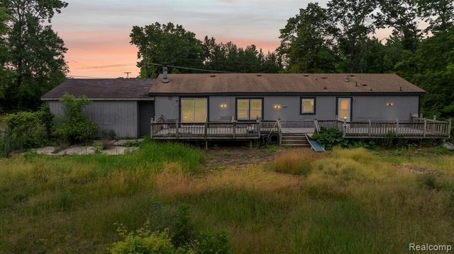 51105 Arkona Road, Belleville, MI 48111