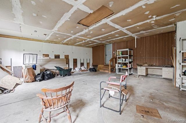 51105 Arkona Road, Belleville, MI 48111