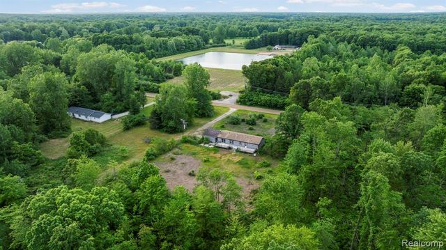 51105 Arkona Road, Belleville, MI 48111