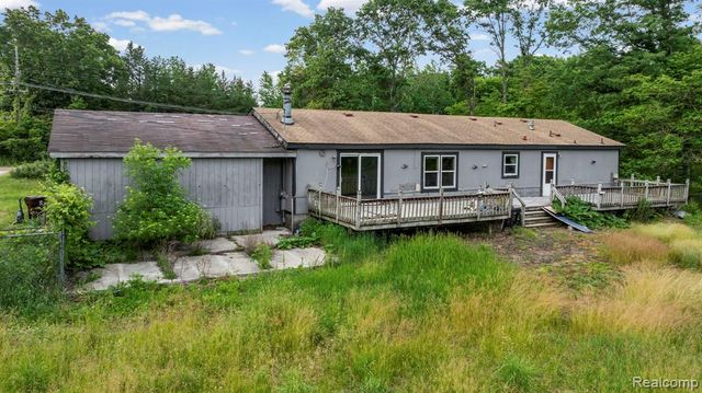 51105 Arkona Road, Belleville, MI 48111