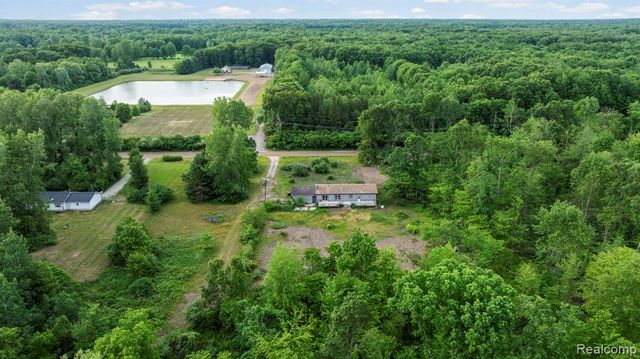51105 Arkona Road, Belleville, MI 48111