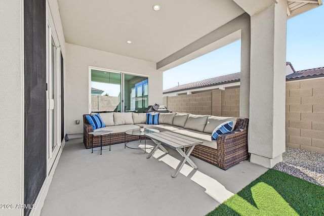 17440 W CARLISLE Drive, Surprise, AZ 85388