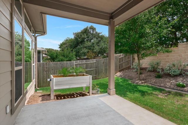 9516 Hunter LN, Austin, TX 78748