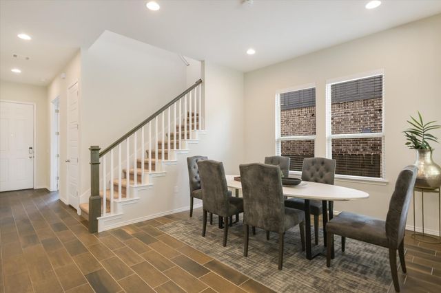 9516 Hunter LN, Austin, TX 78748