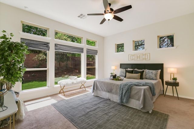 9516 Hunter LN, Austin, TX 78748