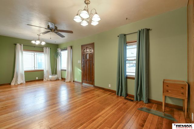 1916 N 32Nd Street, Lincoln, NE 68503