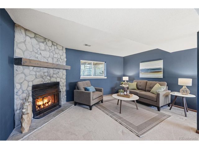 21642 E Alamo Pl, Centennial, CO 80015