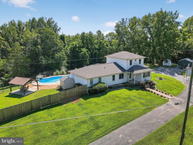 1352 BROOKE RD, Fredericksburg, VA 22405