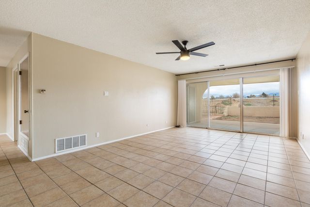 500 Western Drive, Rio Communities, NM 87002