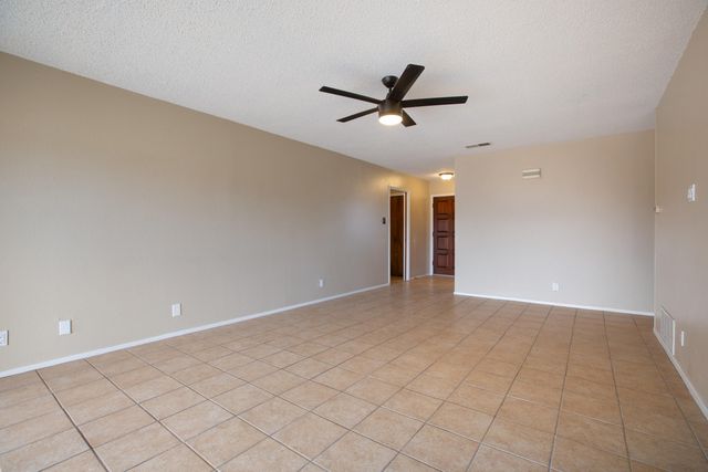 500 Western Drive, Rio Communities, NM 87002