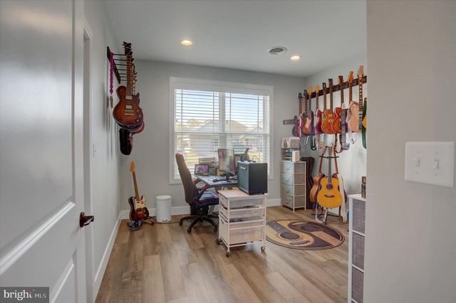 281 TOMS LN, Greencastle, PA 17225