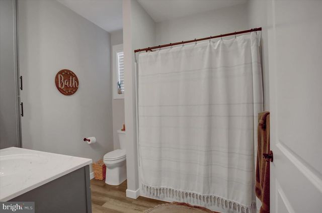 281 TOMS LN, Greencastle, PA 17225