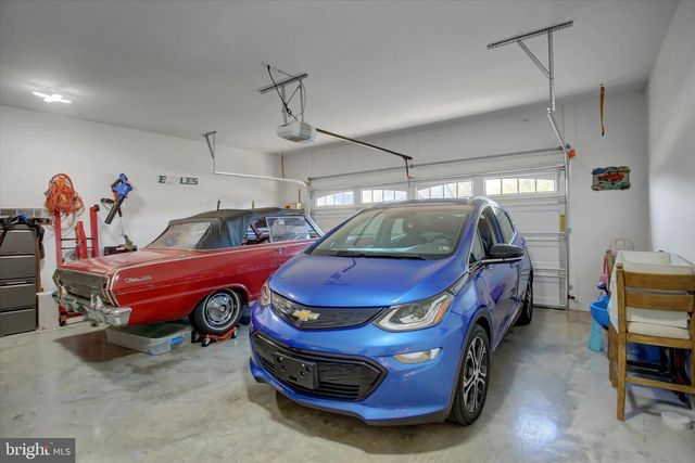 281 TOMS LN, Greencastle, PA 17225