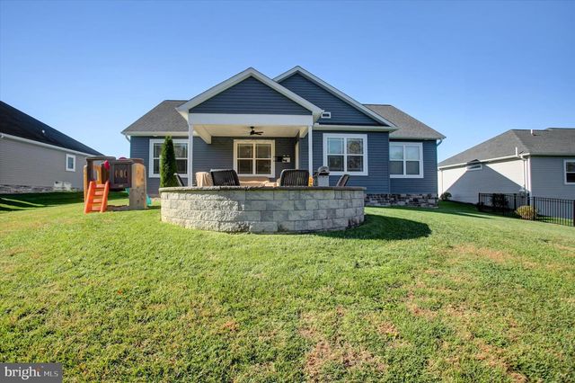 281 TOMS LN, Greencastle, PA 17225