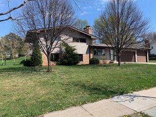 2301 Texas Avenue S, Saint Louis Park, MN 55426
